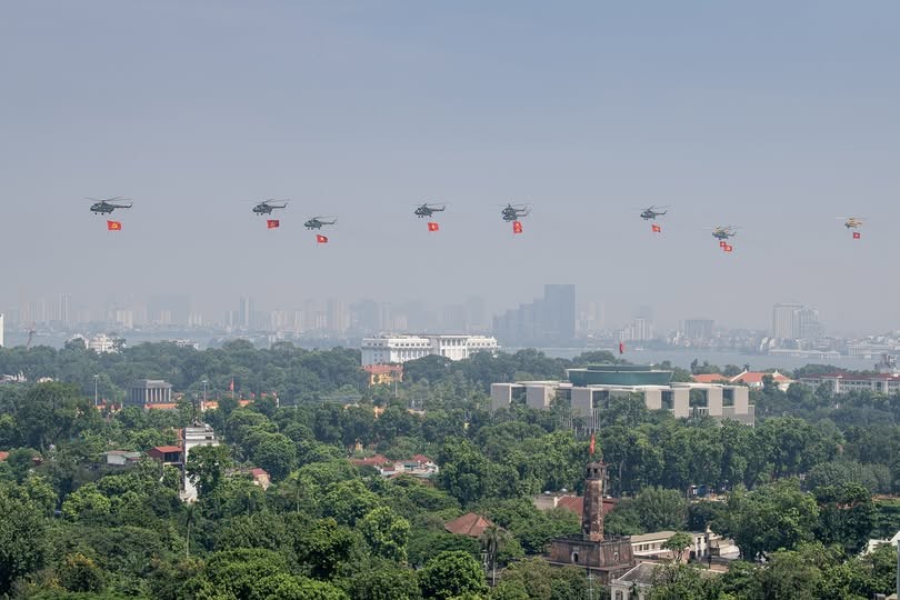 Không quân Việt Nam bay trên bầu trời Thủ đô ngày Quốc khánh