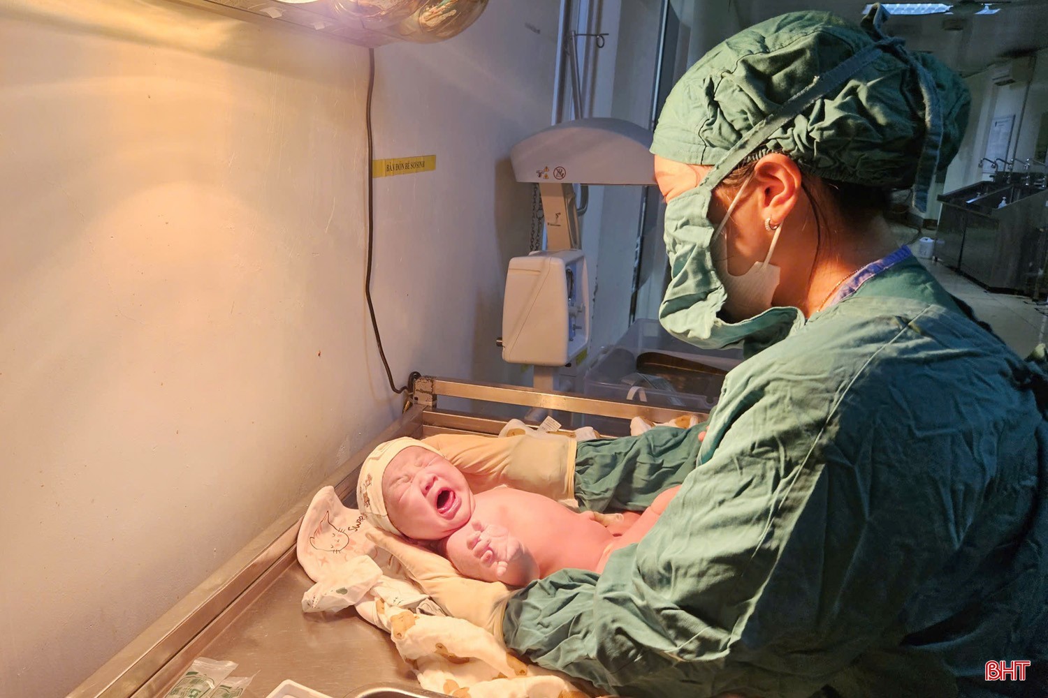 Những công dân \'nhí\' chào đời trong khoảnh khắc thiêng liêng của Quốc khánh