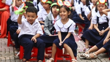 Mùa tựu trường: Nỗi lo bệnh học đường và giải pháp từ chuyên gia
