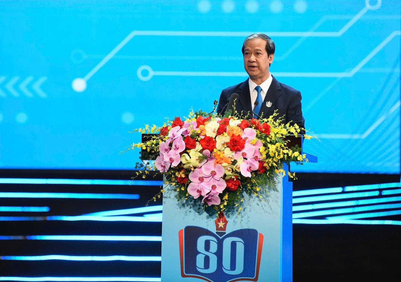 Tổng Bí thư Tô Lâm dự khai giảng và kỷ niệm 80 năm ngành giáo dục Tổng Bí thư Tô Lâm dự khai giảng và kỷ niệm 80 năm ngành giáo dục