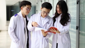 Miễn 100% học phí các ngành y tế đặc thù