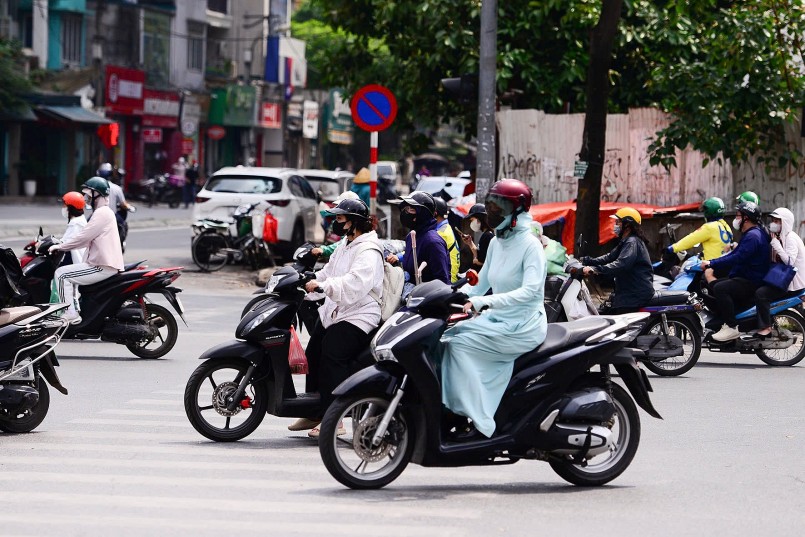 Thời tiết Hà Nội nắng nóng vào tháng 9. Ảnh minh họa