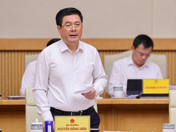 Xuất nhập khẩu 2025 hướng tới kỷ lục 800 tỷ USD, dự kiến xuất siêu gần 14 tỷ USD