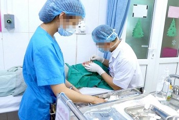 Hà Nội siết chặt quản lý, nâng cao chất lượng dịch vụ y – dược ngoài công lập