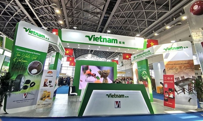 Gian hàng Việt Nam tại Hội chợ Trung Quốc - ASEAN lần thứ 19. Ảnh: moit.gov.vn