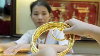 Chính phủ yêu cầu đánh thuế thu nhập từ mua bán vàng để hạn chế đầu cơ