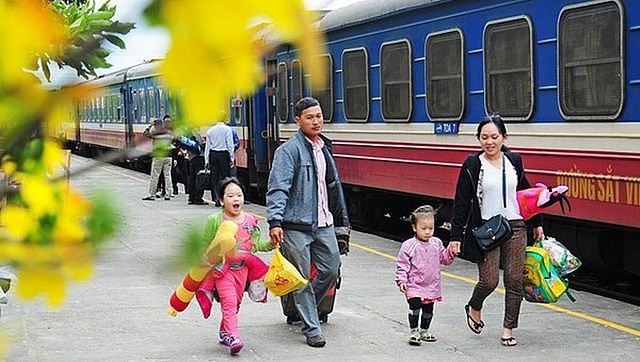 Trong giai đoạn cao điểm, dự kiến mỗi ngày sẽ có 55 đoàn tàu với hơn 800 toa xe được vận hành, cung ứng khoảng 330.000 chỗ. Trong giai đoạn cao điểm, dự kiến mỗi ngày sẽ có 55 đoàn tàu với hơn 800 toa xe được vận hành, cung ứng khoảng 330.000 chỗ.