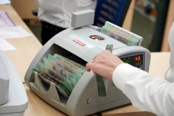 NHNN hút ròng tuần thứ ba liên tiếp, thanh khoản hệ thống tiếp tục co lại