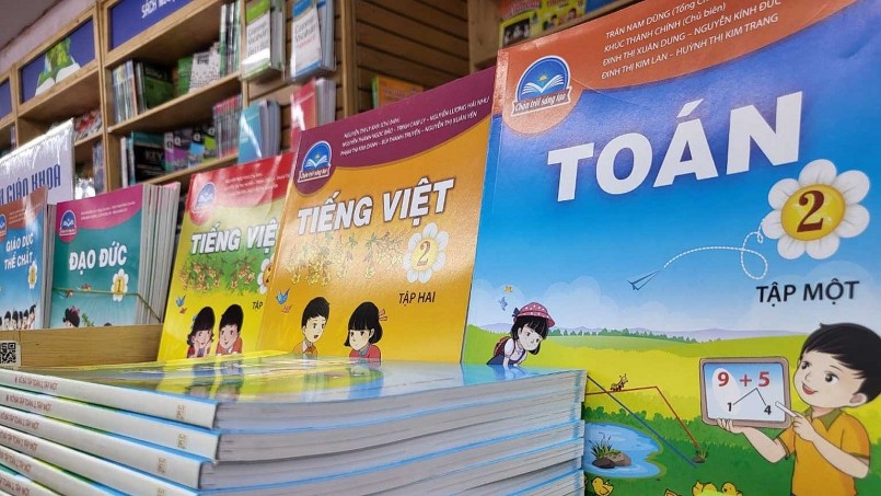 Chính phủ triển khai bộ sách giáo khoa thống nhất từ năm học 2026-2027, miễn phí toàn quốc vào năm 2030