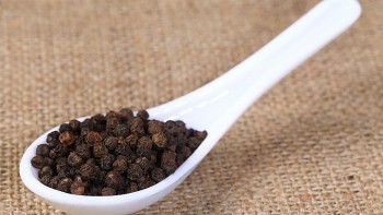 Giá hồ tiêu hôm nay 17/9: Thị trường trong nước chững lại, vị thế Việt Nam tiếp tục được củng cố trên trường quốc tế