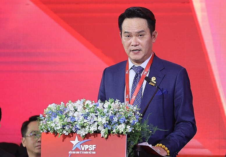 Ông Đặng Hồng Anh, Chủ tịch Hội Doanh nhân trẻ Việt Nam, Chủ tịch VPSF 2025 phát biểu tại Diễn đàn - Ảnh: VGP/Nhật Bắc Ông Đặng Hồng Anh, Chủ tịch Hội Doanh nhân trẻ Việt Nam, Chủ tịch VPSF 2025 phát biểu tại Diễn đàn - Ảnh: VGP/Nhật Bắc
