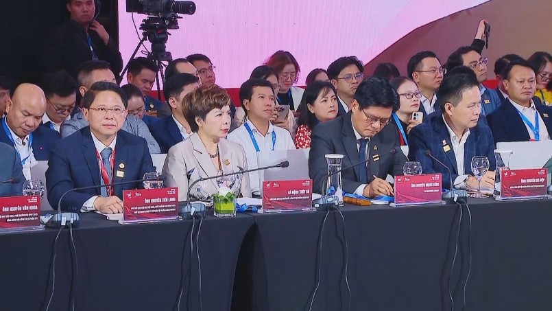 Diễn đàn Kinh tế tư nhân Việt Nam 2025 thu hút sự quan tâm của nhiều doanh nhân