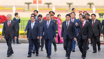 Bộ Chính trị ban hành quy định về tiêu chuẩn các chức danh lãnh đạo chủ chốt của Đảng, Nhà nước