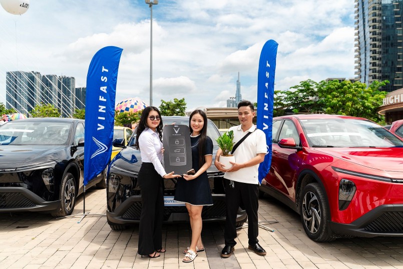 Thực tế, ngay từ khi ra mắt, Limo Green đã tạo “sóng lớn” trên thị trường.