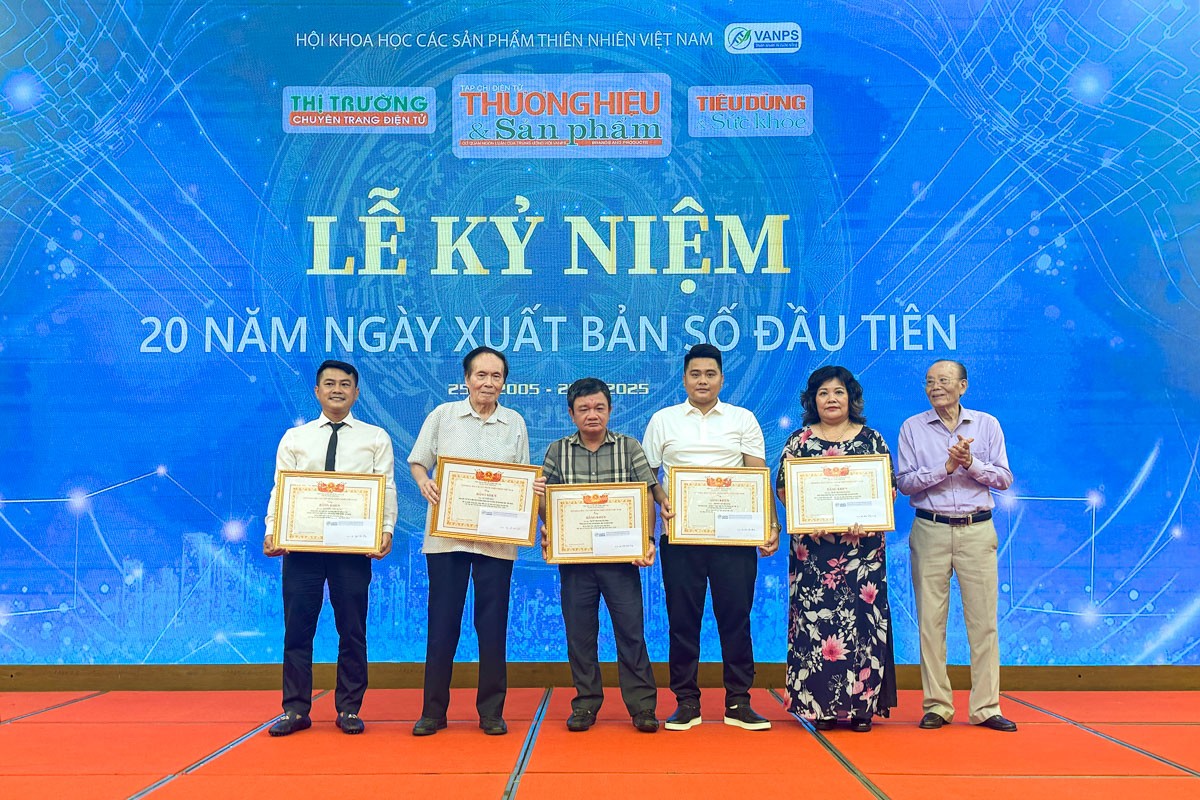 Tạp chí Thương hiệu và Sản phẩm kỷ niệm 20 năm: Hành trình khẳng định vai trò tiên phong và khát vọng vươn tới tương lai