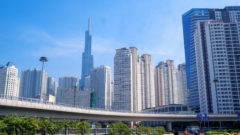 Khủng hoảng tỷ lệ sinh tại TP.HCM: Vì sao người trẻ ngại có con?