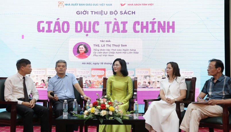 Các diễn giả tọa đàm tại Chương trình