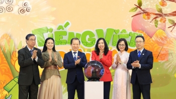 Giữ hồn Việt nơi xa xứ: Sứ mệnh bền bỉ lan tỏa tiếng Việt của Nhà xuất bản Giáo dục Việt Nam