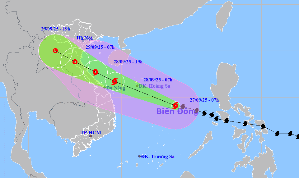 Cập nhật vị trí và đường đi của bão số 10 Bualoi vào 5 giờ ngày 27.9. Nguồn: Trung tâm Dự báo Khí tượng Thủy văn Quốc gia Cập nhật vị trí và đường đi của bão số 10 Bualoi vào 5 giờ ngày 27.9. Nguồn: Trung tâm Dự báo Khí tượng Thủy văn Quốc gia