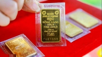 Giá vàng SJC vọt lên 135 triệu đồng/lượng