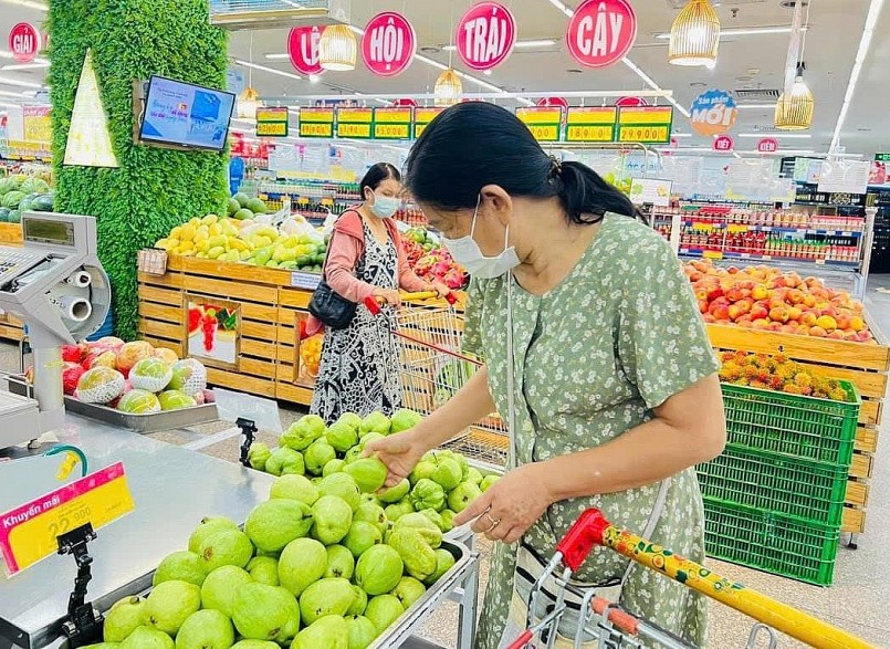 Siêu thị sẵn sàng, đảm bảo hàng thiết yếu ứng phó bão số 10