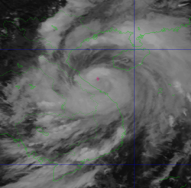 Theo thông tin cập nhật mới nhất lúc 16 giờ ngày 28/9, vị trí tâm bão số 10 ở vào khoảng 17.4 độ Vĩ Bắc; 107.7 độ Kinh Đông. 