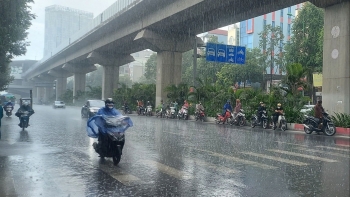 Hà Nội mưa lớn đến bao giờ?