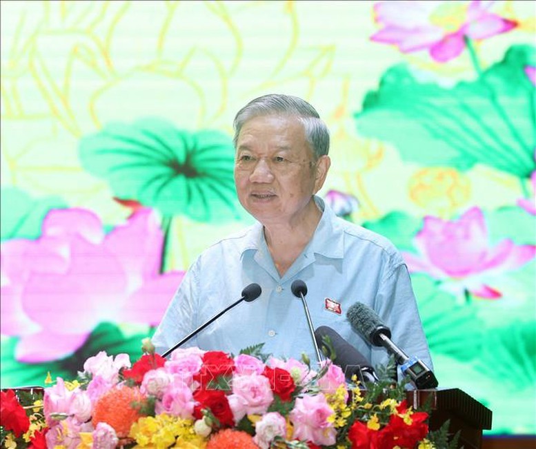 Tổng Bí thư Tô Lâm nhấn mạnh quan điểm Nhà nước phải bảo đảm với quyền sử dụng đất công bằng, hiệu quả cho toàn dân. Ảnh TTXVN.