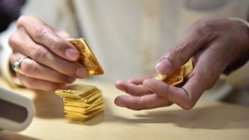 ACB tiên phong ra mắt thương hiệu vàng miếng riêng, chính thức giao dịch từ 10/10