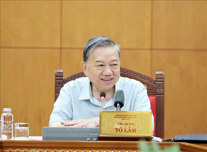 Tổng Bí thư Tô Lâm yêu cầu khẩn trương kiện toàn hệ thống khuyến nông trong mô hình chính quyền hai cấp