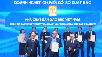 Nhà xuất bản Giáo dục Việt Nam được vinh danh 'Doanh nghiệp chuyển đổi số xuất sắc'