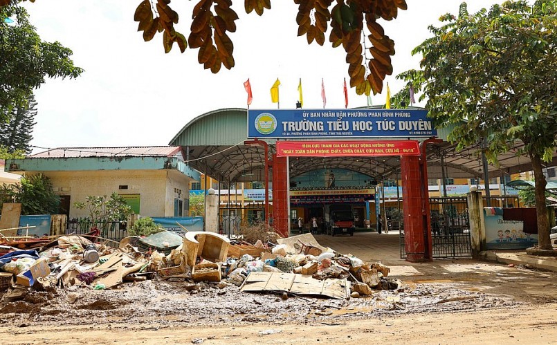 Hỗ trợ tâm lý sau thiên tai: Vì sao lại quan trọng? Hỗ trợ tâm lý sau thiên tai: Vì sao lại quan trọng?