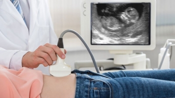 Cấm tiết lộ giới tính thai nhi: Quy định cần thiết hay chỉ khả thi 'trên giấy'?