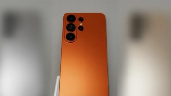 Galaxy S26 Edge lộ diện: Thiết kế siêu mỏng, cụm camera giống iPhone 17 Pro