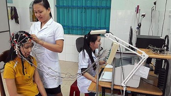 Ngành tâm thần Việt Nam: Bệnh nhân ngày càng tăng, bác sĩ "tìm không ra"