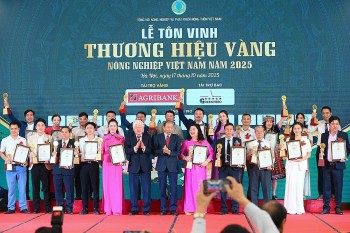 Tôn vinh 90 "Thương hiệu Vàng nông nghiệp Việt Nam năm 2025"