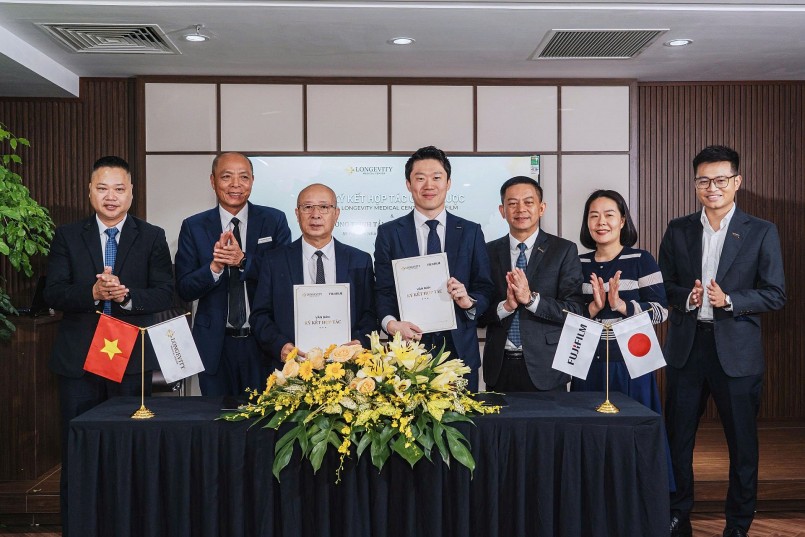 Buổi lễ ký kết giữa Longevity Medical Center và Tập đoàn Fujifilm đã diễn ra thành công tốt đẹp.