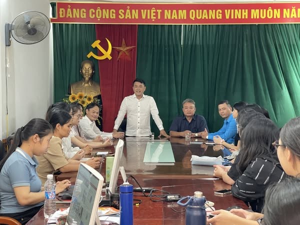 Tạp chí Thương hiệu và Sản phẩm tiếp nhận sinh viên Học viện Phụ nữ Việt Nam đến thực tập Tạp chí Thương hiệu và Sản phẩm tiếp nhận sinh viên Học viện Phụ nữ Việt Nam đến thực tập