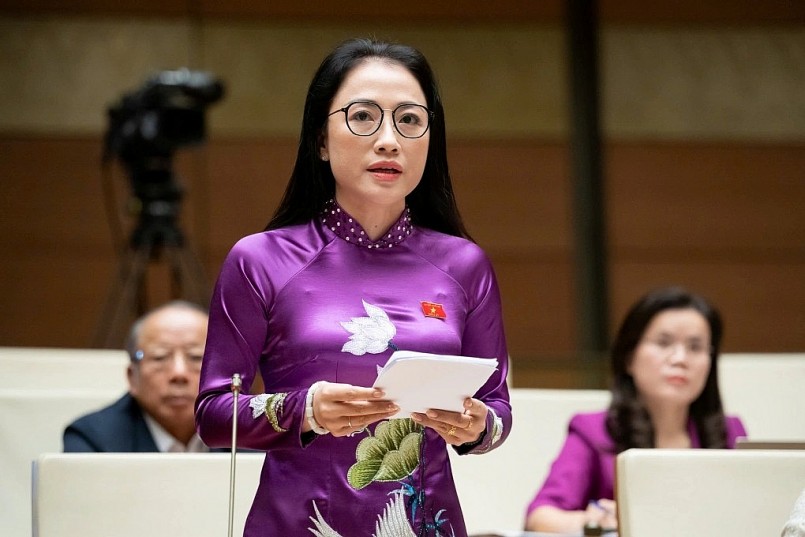 Đại biểu Trần Khánh Thu (đoàn Hưng yên). Ảnh: Cổng TTĐT Quốc hội Đại biểu Trần Khánh Thu (đoàn Hưng yên). Ảnh: Cổng TTĐT Quốc hội