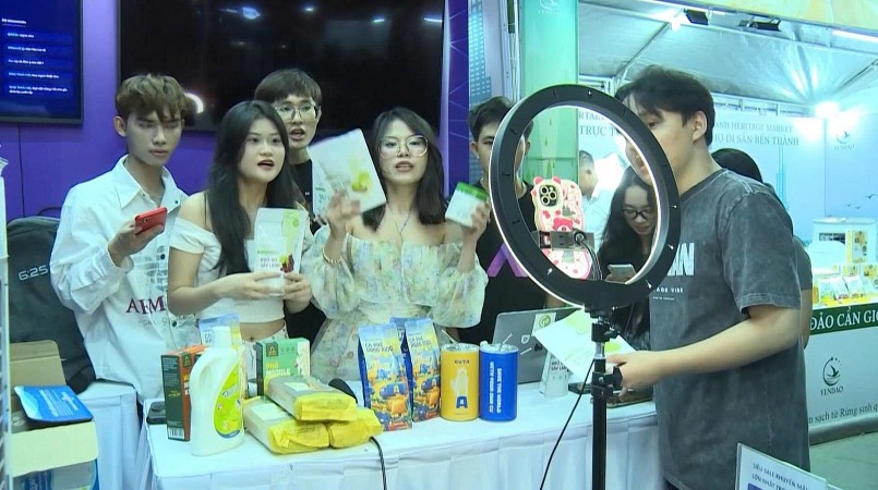 Dự thảo Luật Thương mại điện tử: Hỗ trợ doanh nghiệp nhỏ và vừa phát triển