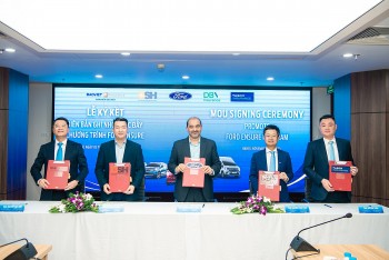 Ford Việt Nam ký kết hợp tác thúc đẩy chương trình Ford Ensure