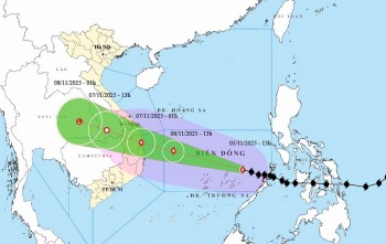 Bão số 13 Kalmaegi giật cấp 17, chỉ đạo ứng phó 