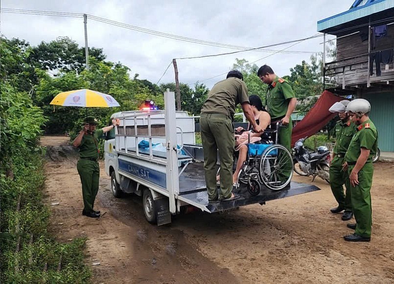 Bão Kalmaegi giật cấp 17, Thủ tướng yêu cầu sơ tán dân trước 15h