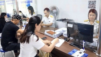 Hỗ trợ người nộp thuế làm quen với phương thức quản lý mới