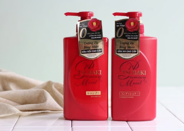 Sản phẩm Tsubaki Premium Moist & Repair.