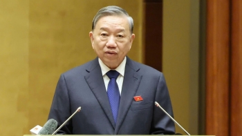 Tổng Bí thư: Không để người dân phải xin những thứ họ được hưởng