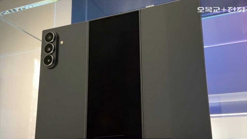 Galaxy Z TriFold dự kiến có giá lên tới khoảng 3000 USD (tương đương hơn 79 triệu đồng)