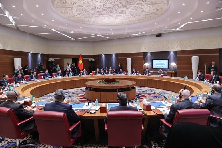 Thủ tướng Phạm Minh Chính hội đàm với Thủ tướng Algeria Sifi Ghrieb - Ảnh: VGP