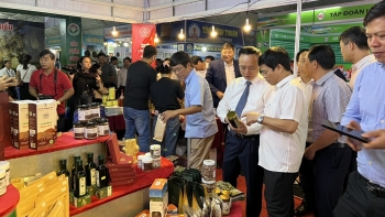 Hà Nội chuẩn bị khai mạc Hội chợ hàng công nghiệp nông thôn Thủ đô năm 2025