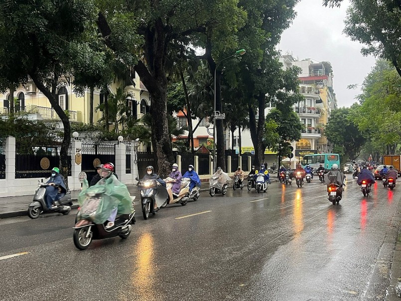 Miền bắc chuyển rét ẩm, miền trung và tây nguyên mưa lớn diện rộng